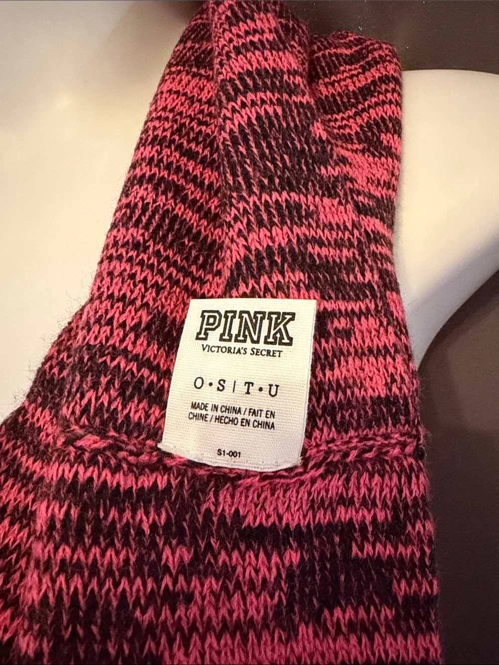 PINK Victoria's Secret Pink and Black Knit Slouch Beanie with Infinity Scarf Set